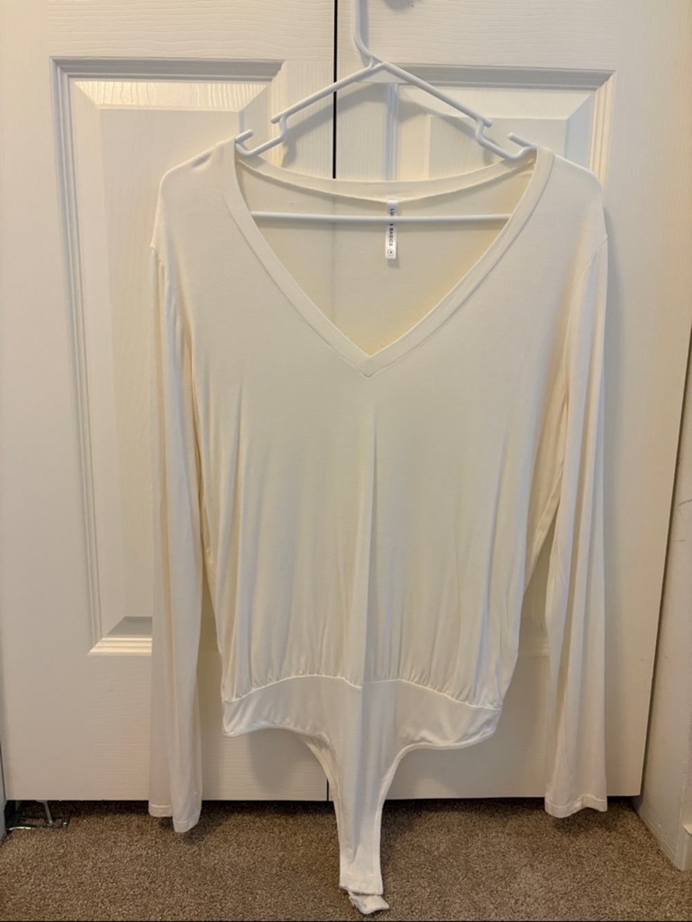 Lulu's Cream V-Neck Long Sleeve Bodysuit